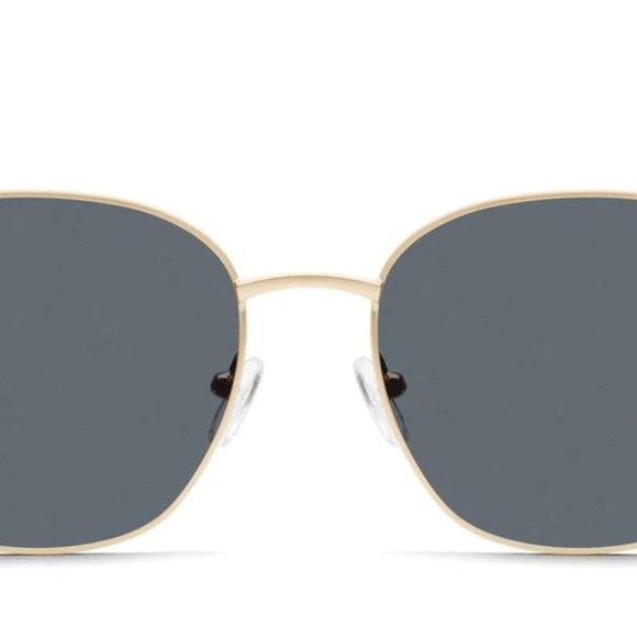 QUAY - Link Up Sunglasses in Gold/Smoke Lens - Picture 2 of 4